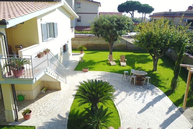 Hotel Clock'S House Fiumicino Esterno foto